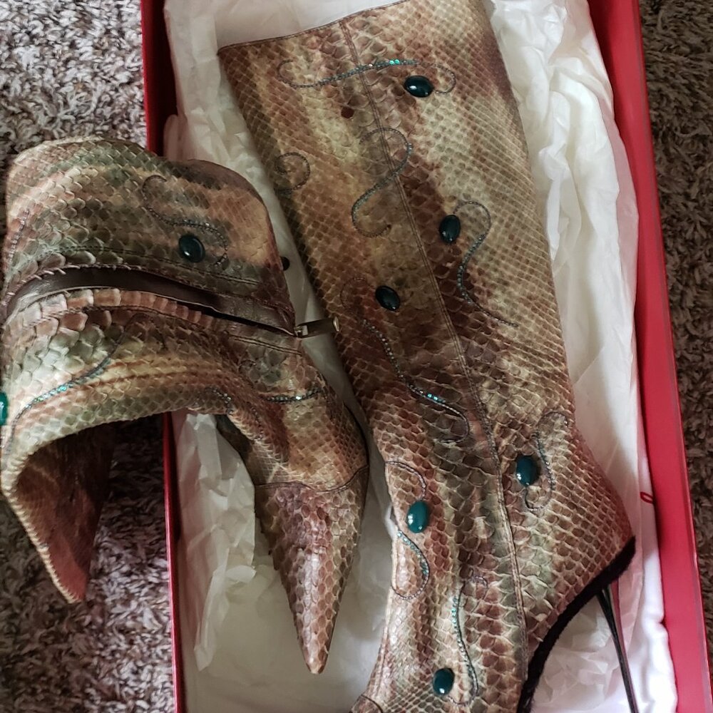 Sacco Python high heels boots